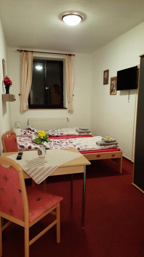 Penzion U Statku Lodherov Exteriér fotografie